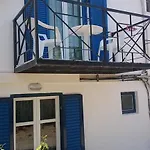 Nikoletta 1 *